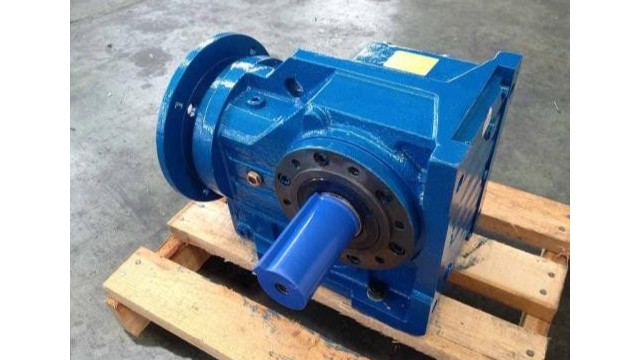 恒信機械告訴您齒輪減速機磨損問題如何解決？